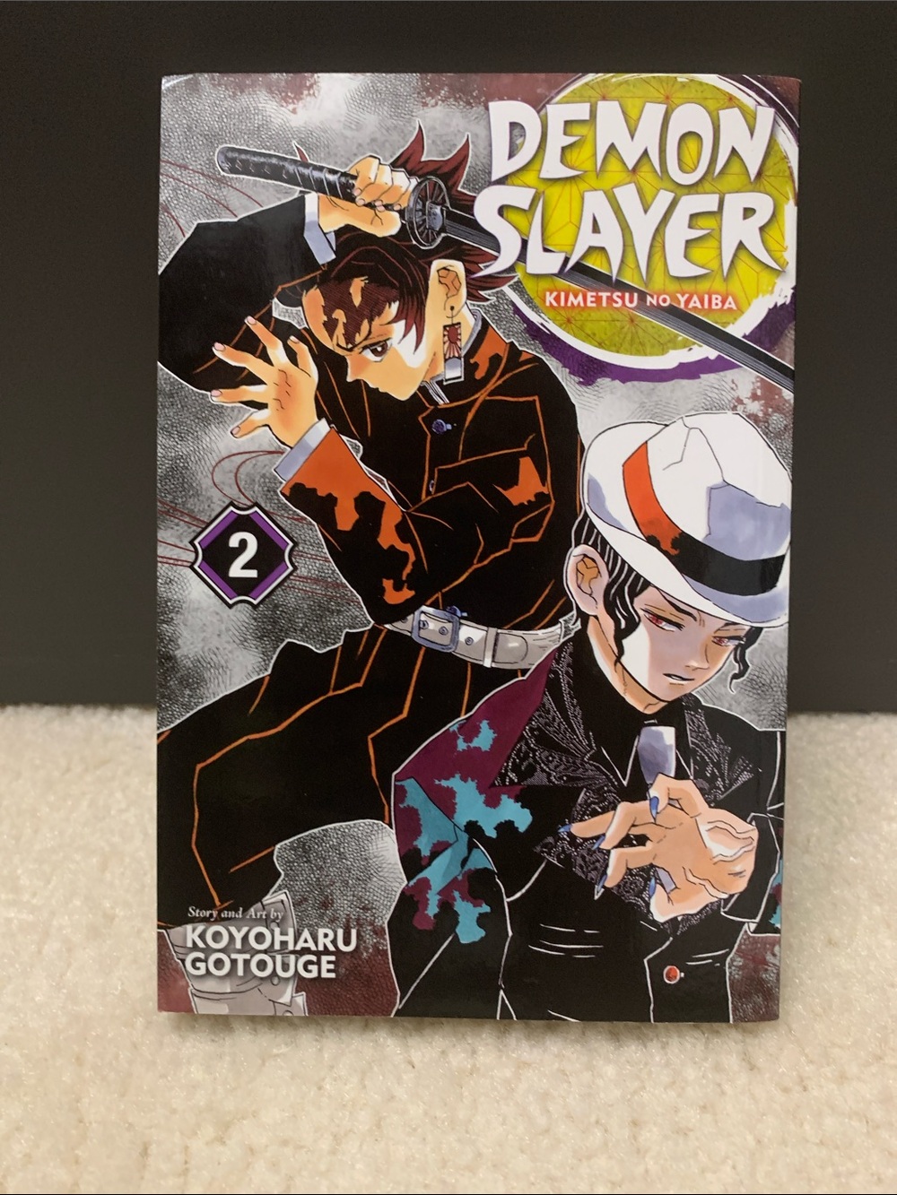 Demon Slayer: Kimetsu no Yaiba Vol. 2 Manga - Black & Purple Cover